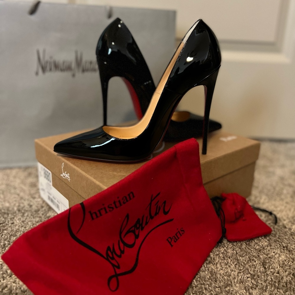 So Kate Christian Louboutin size 39- Brand New